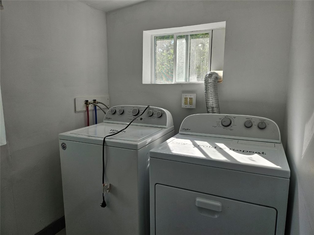 North Fayette, Pennsylvania 15057, United States, 5 Bedrooms Bedrooms, ,4 BathroomsBathrooms,Residential,Active,133303