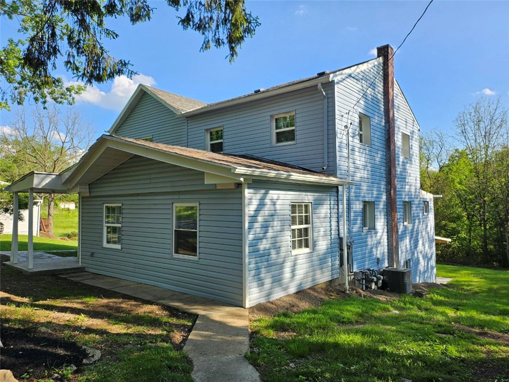 North Fayette, Pennsylvania 15057, United States, 5 Bedrooms Bedrooms, ,4 BathroomsBathrooms,Residential,Active,133303