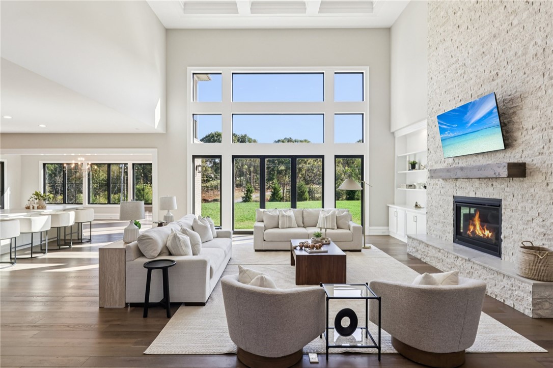 Marshall, Pennsylvania 15005, United States, 7 Bedrooms Bedrooms, ,9 BathroomsBathrooms,Residential,Pending,251108