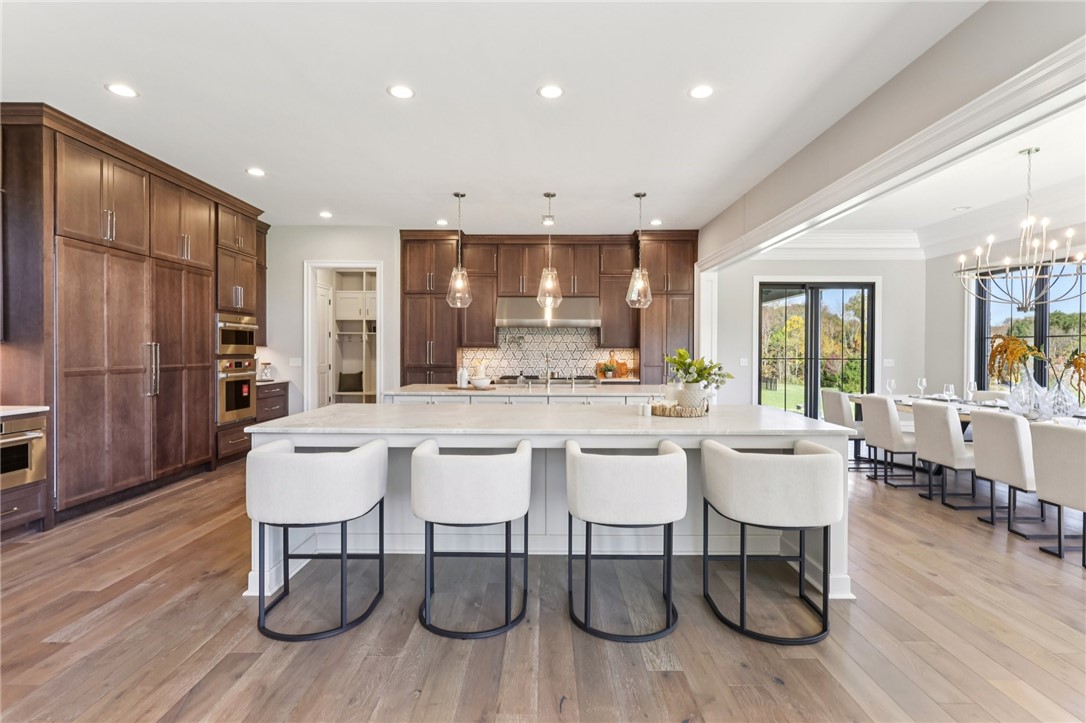 Marshall, Pennsylvania 15005, United States, 7 Bedrooms Bedrooms, ,9 BathroomsBathrooms,Residential,Pending,251108