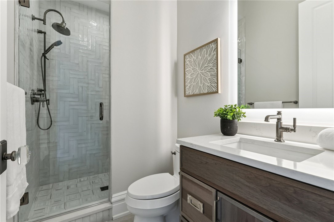 Marshall, Pennsylvania 15005, United States, 7 Bedrooms Bedrooms, ,9 BathroomsBathrooms,Residential,Pending,251108