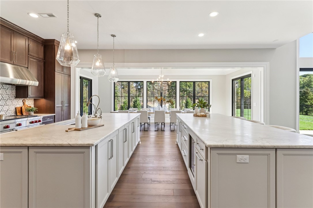 Marshall, Pennsylvania 15005, United States, 7 Bedrooms Bedrooms, ,9 BathroomsBathrooms,Residential,Pending,251108