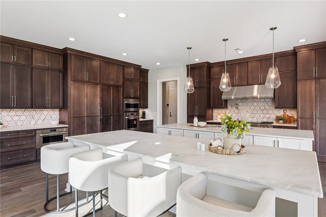 Marshall, Pennsylvania 15005, United States, 7 Bedrooms Bedrooms, ,9 BathroomsBathrooms,Residential,Pending,251108