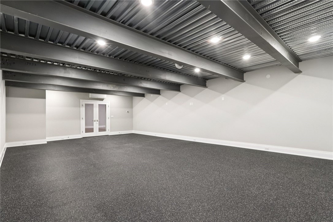 Marshall, Pennsylvania 15005, United States, 7 Bedrooms Bedrooms, ,9 BathroomsBathrooms,Residential,Pending,251108