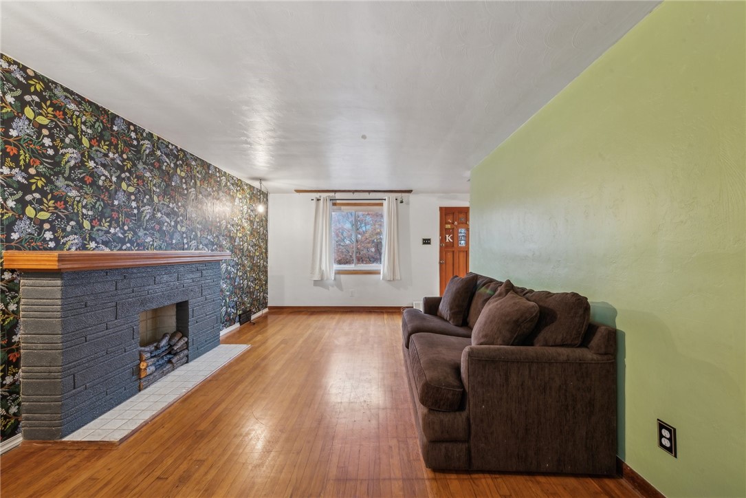 717 Tonopah Ave Ave, Beechview, Pennsylvania image 4