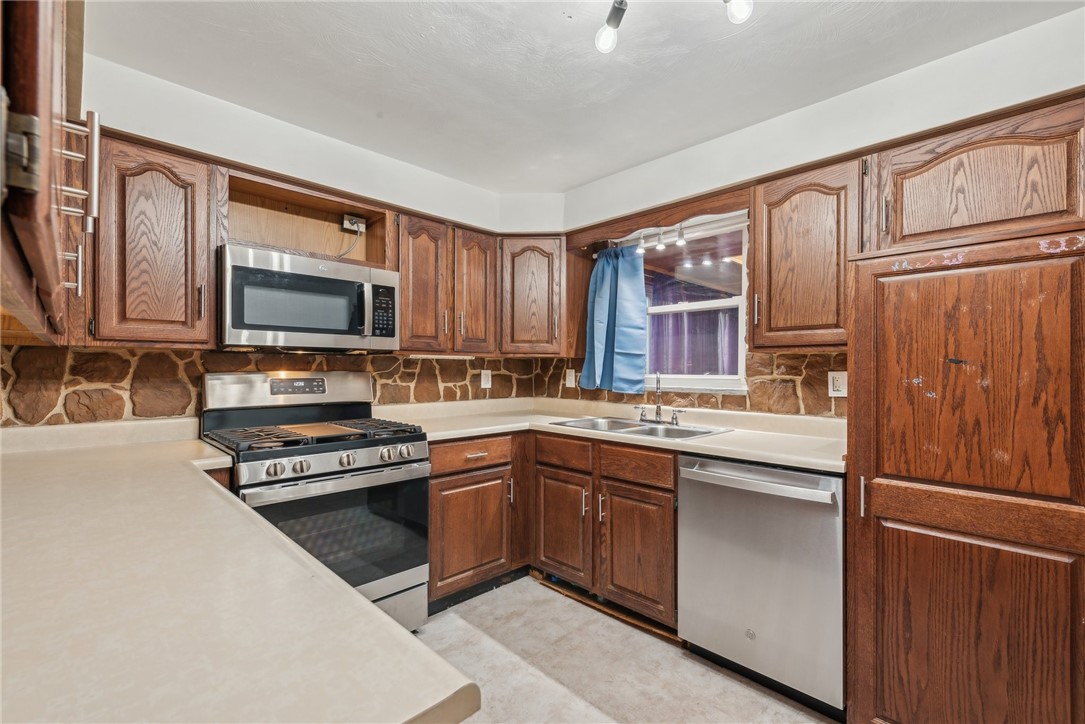 717 Tonopah Ave Ave, Beechview, Pennsylvania image 7