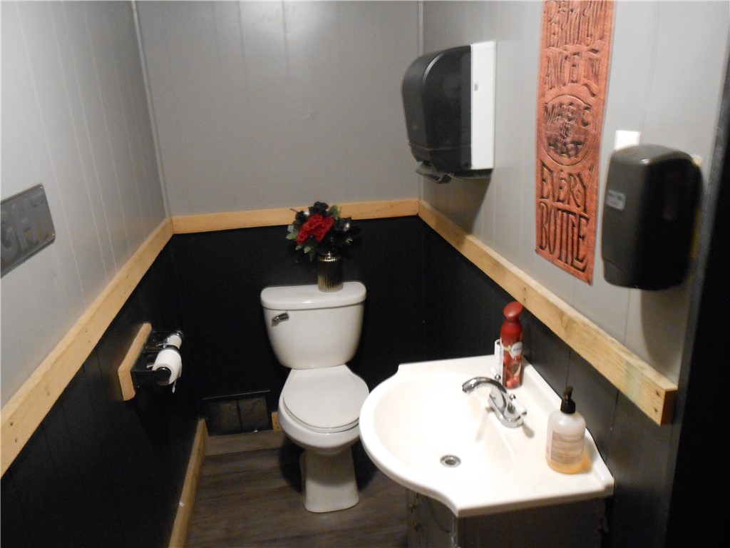 Fallowfield Twp., Pennsylvania 15063, United States, ,Commercial,Active,50595