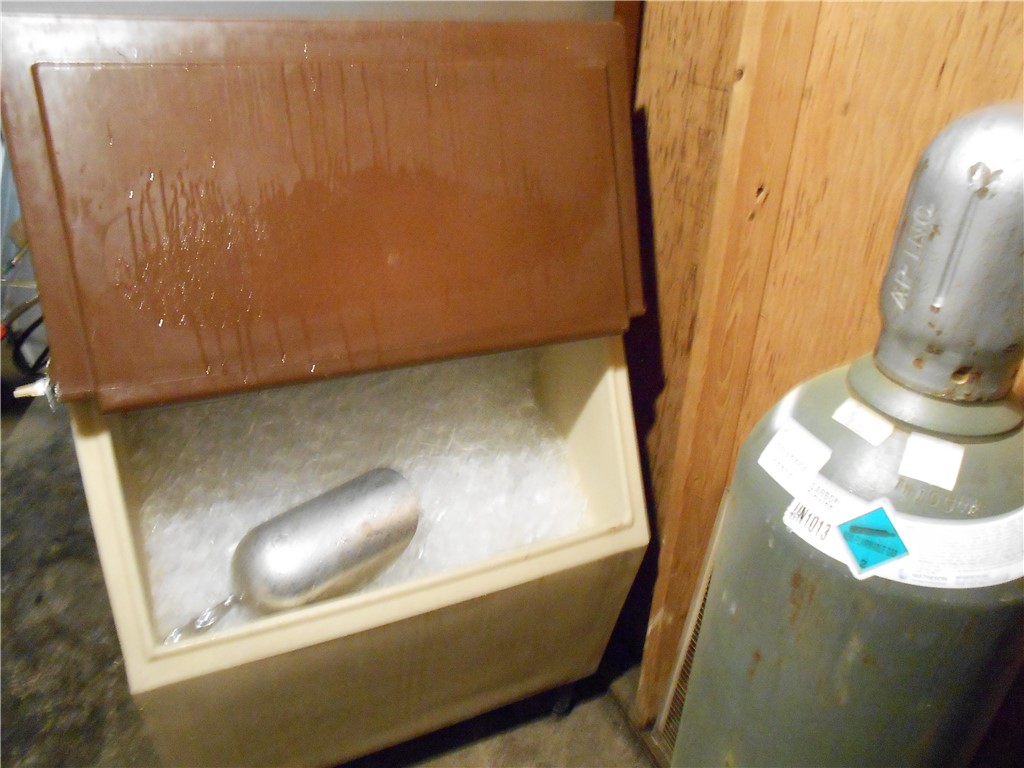 Fallowfield Twp., Pennsylvania 15063, United States, ,Commercial,Active,50595