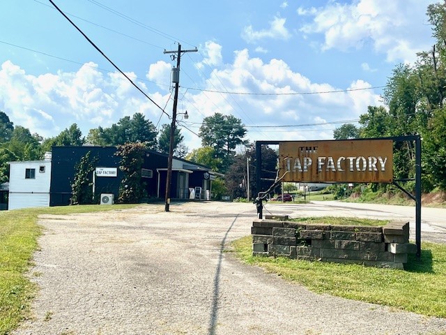 Fallowfield Twp., Pennsylvania 15063, United States, ,Commercial,Active,50595