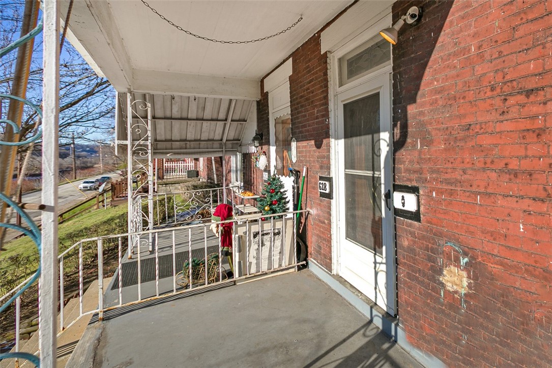 Wilmerding, Pennsylvania 15148, United States, 6 Bedrooms Bedrooms, ,1 BathroomBathrooms,Residential,Contingent,25729