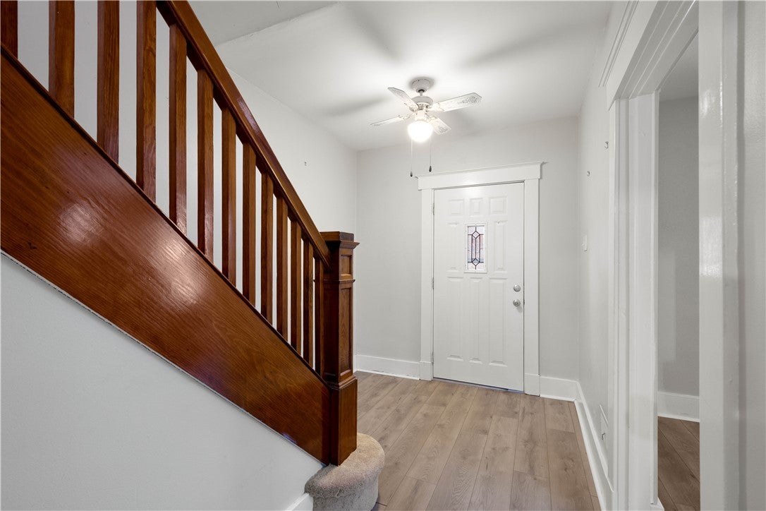 401 Lorenz Ave