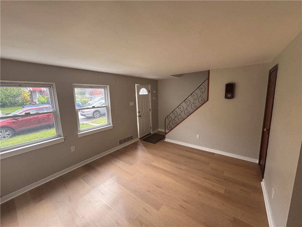 Swissvale, Pennsylvania 15218, United States, 2 Bedrooms Bedrooms, ,1 BathroomBathrooms,Residential,Active,135050
