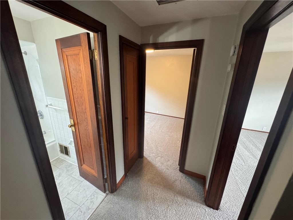 Swissvale, Pennsylvania 15218, United States, 2 Bedrooms Bedrooms, ,1 BathroomBathrooms,Residential,Active,135050