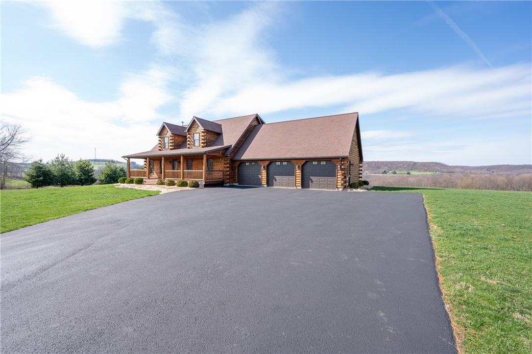 307 School House Ln
