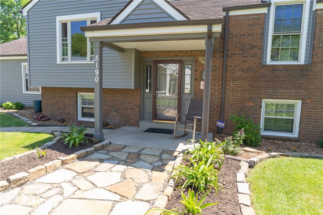 5190 Windy Hill