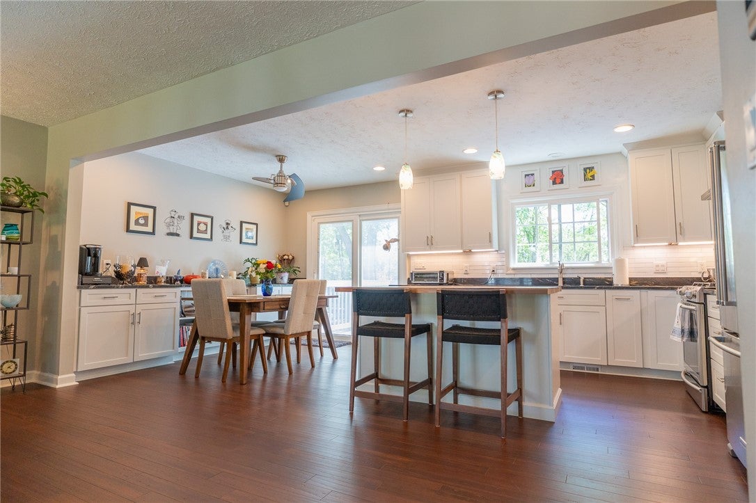 5190 Windy Hill