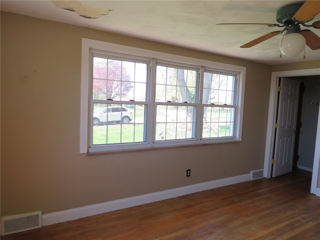 329 Circle Dr Dr, Delmont, Pennsylvania image 11