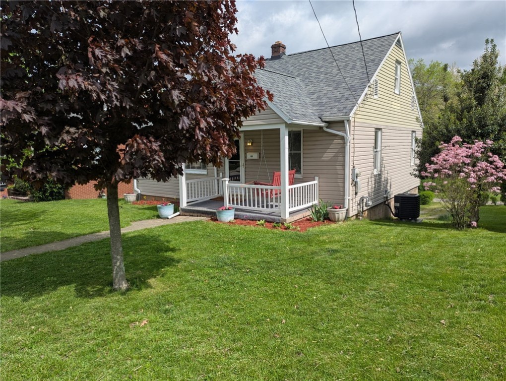 932 Franklin Ave, Connellsville, Pennsylvania image 2