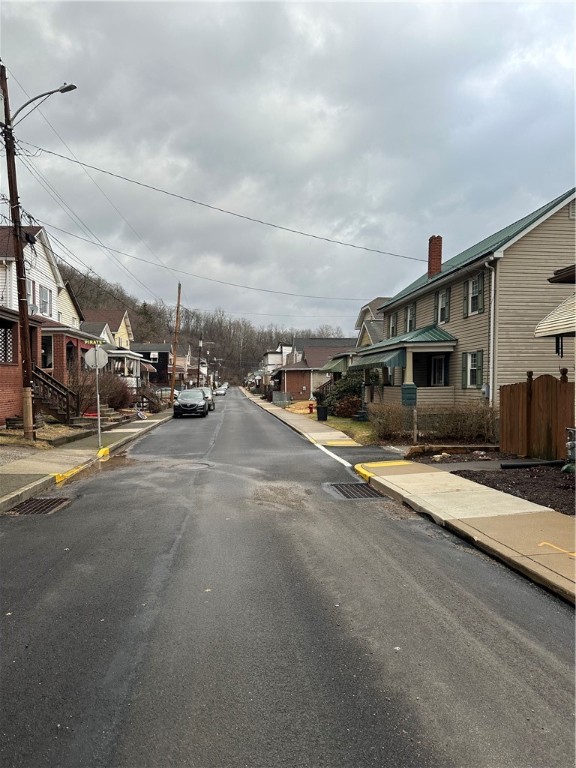 325 1/2 Quay Street St, East Vandergrift, Pennsylvania image 3