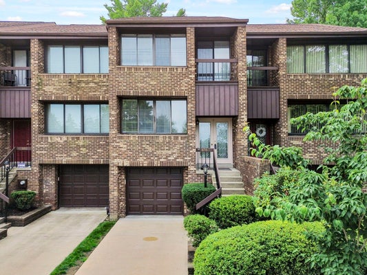 876 FAIRWAYS DR, OAKMONT, PA 15139 - Image acf7d8f86ed8a740cf4e3c63be55bb51/3173797368