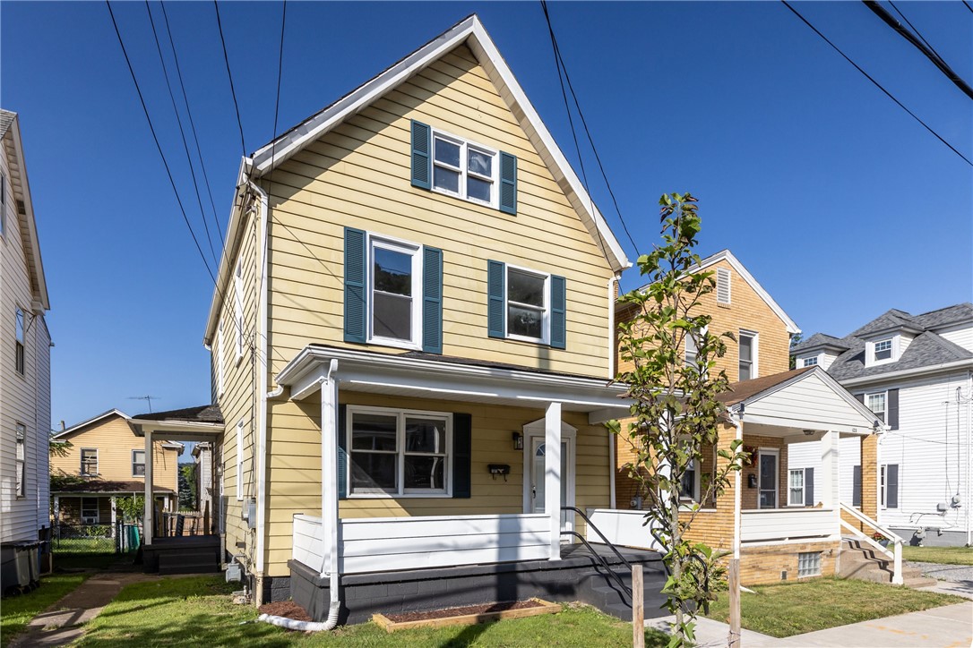105 Broad St