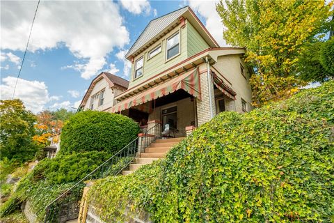 119 Elmont Street Crafton Heights PA 15205