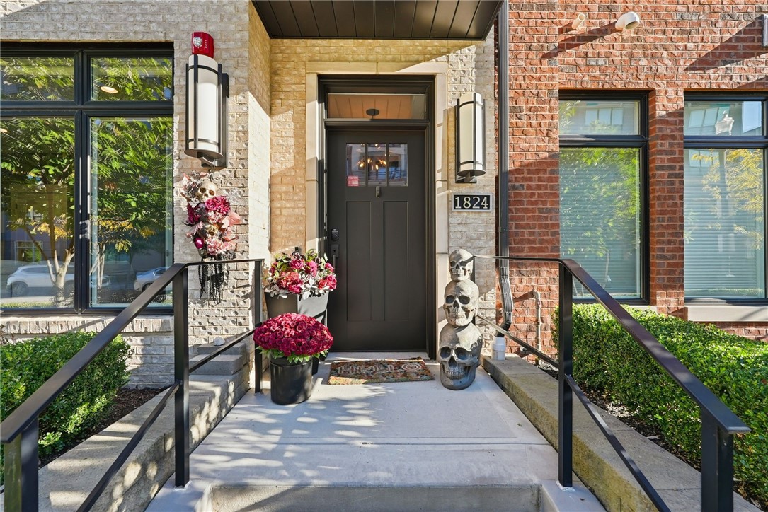 1824 Waterfront Pl