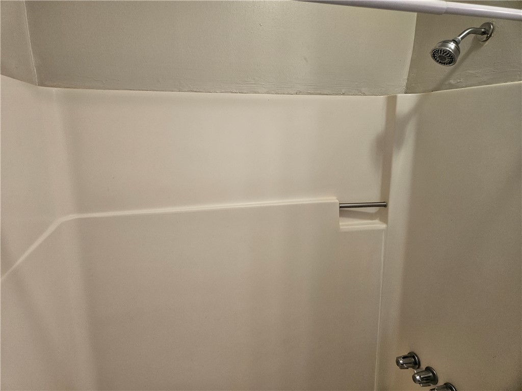 Swissvale, Pennsylvania 15218, United States, 1 Bedroom Bedrooms, ,1 BathroomBathrooms,Residential,Active,32900