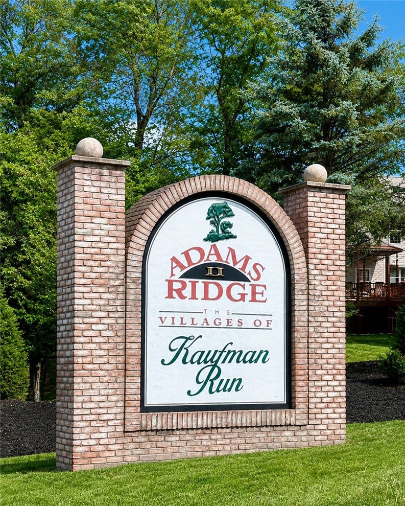 634 E Village Green Blvd