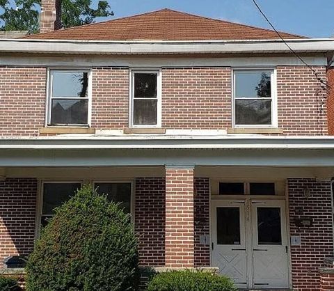 Photo of 1514 Methyl St, Pittsburgh, PA 15216 (MLS # 1727399)