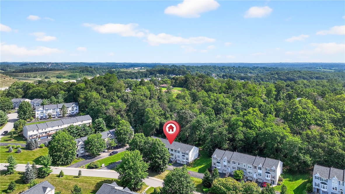 Cecil, Pennsylvania 15017, United States, 2 Bedrooms Bedrooms, ,2 BathroomsBathrooms,Residential,Contingent,181056