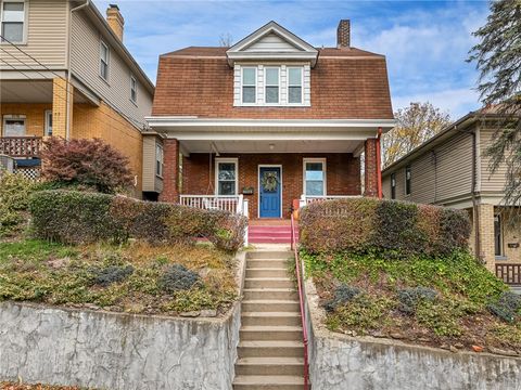 Photo of 1023 Hamilton Ave, Pittsburgh, PA 15202 (MLS # 1731443)