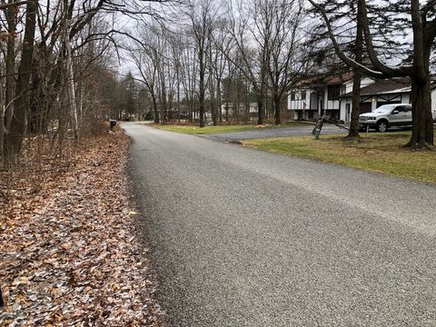 Townhouse For Sale - Parallel Street<br/> Pleasantville, PA 16341