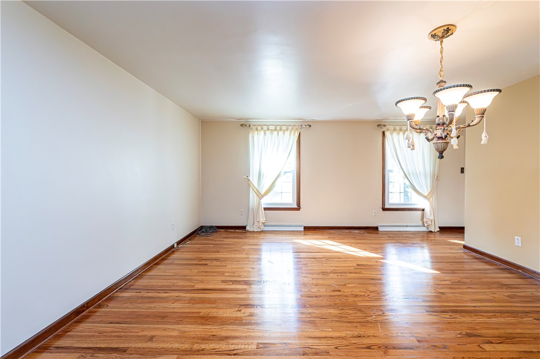 Hempfield Twp, Pennsylvania 15601, United States, 3 Bedrooms Bedrooms, ,3 BathroomsBathrooms,Residential,Active,199201