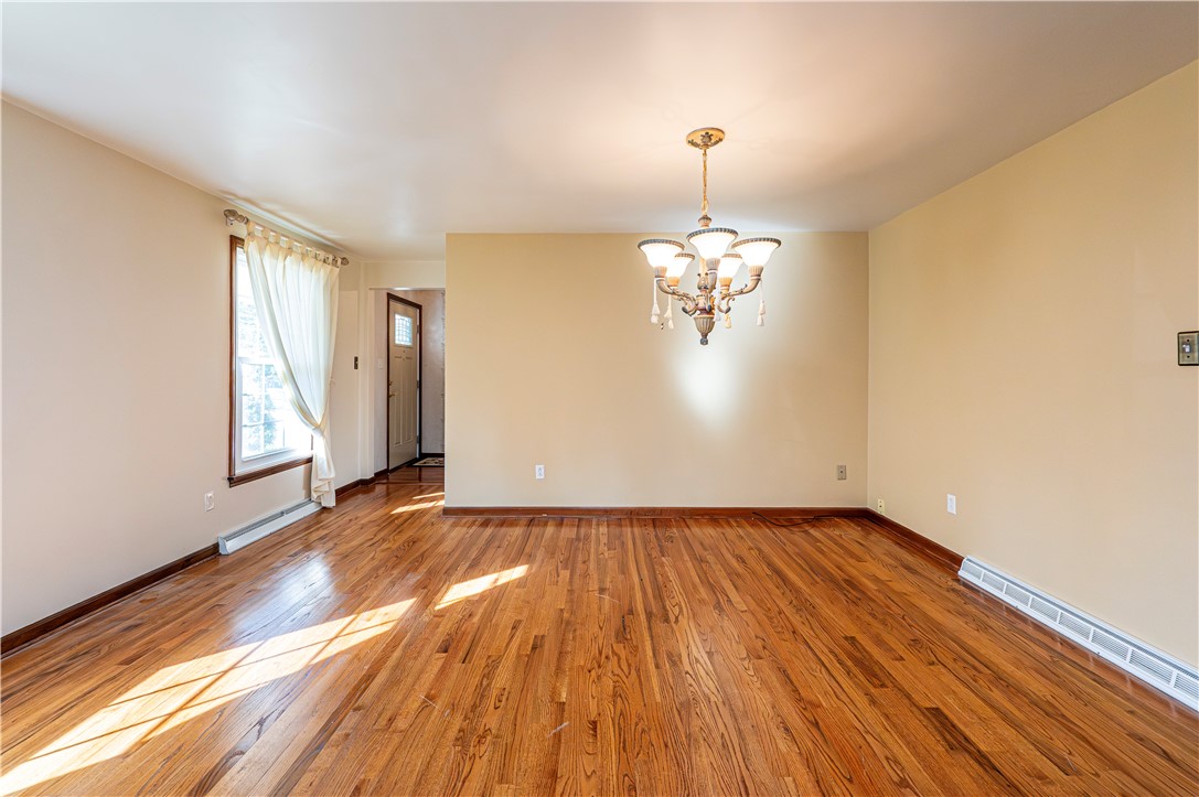 Hempfield Twp, Pennsylvania 15601, United States, 3 Bedrooms Bedrooms, ,3 BathroomsBathrooms,Residential,Active,199201