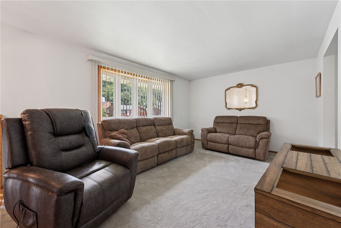 124 Belleauwood Blvd