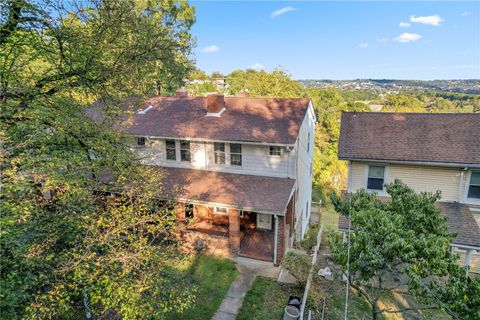 Photo of 3163 Beechwood Blvd, Pittsburgh, PA 15217 (MLS # 1724596)