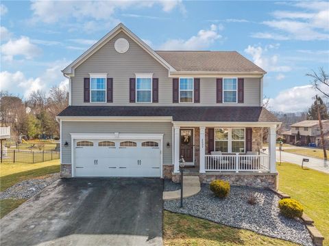 2002 Zoe Ln Hempfield Twp PA 15601