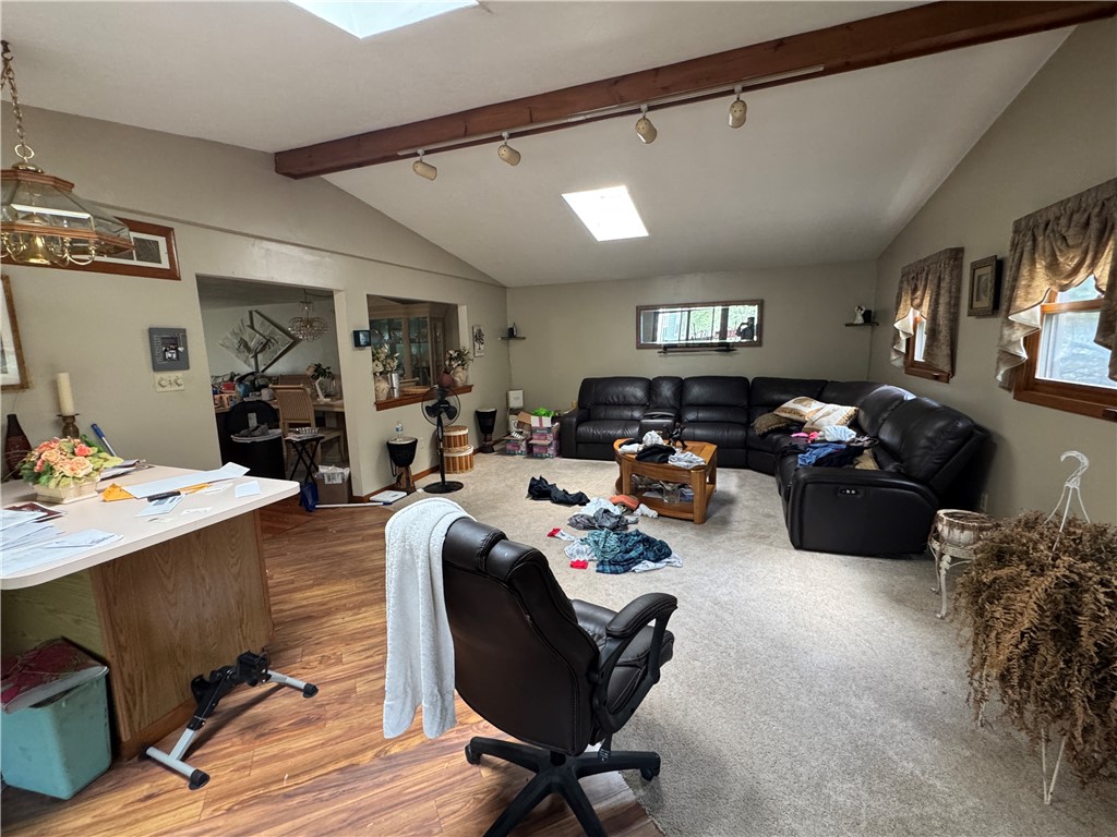 114 Pinoak Ln