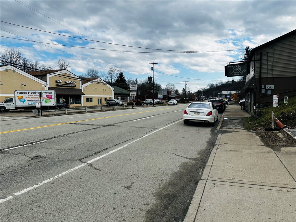 Brownsville Road, South Park, Pennsylvania image 14
