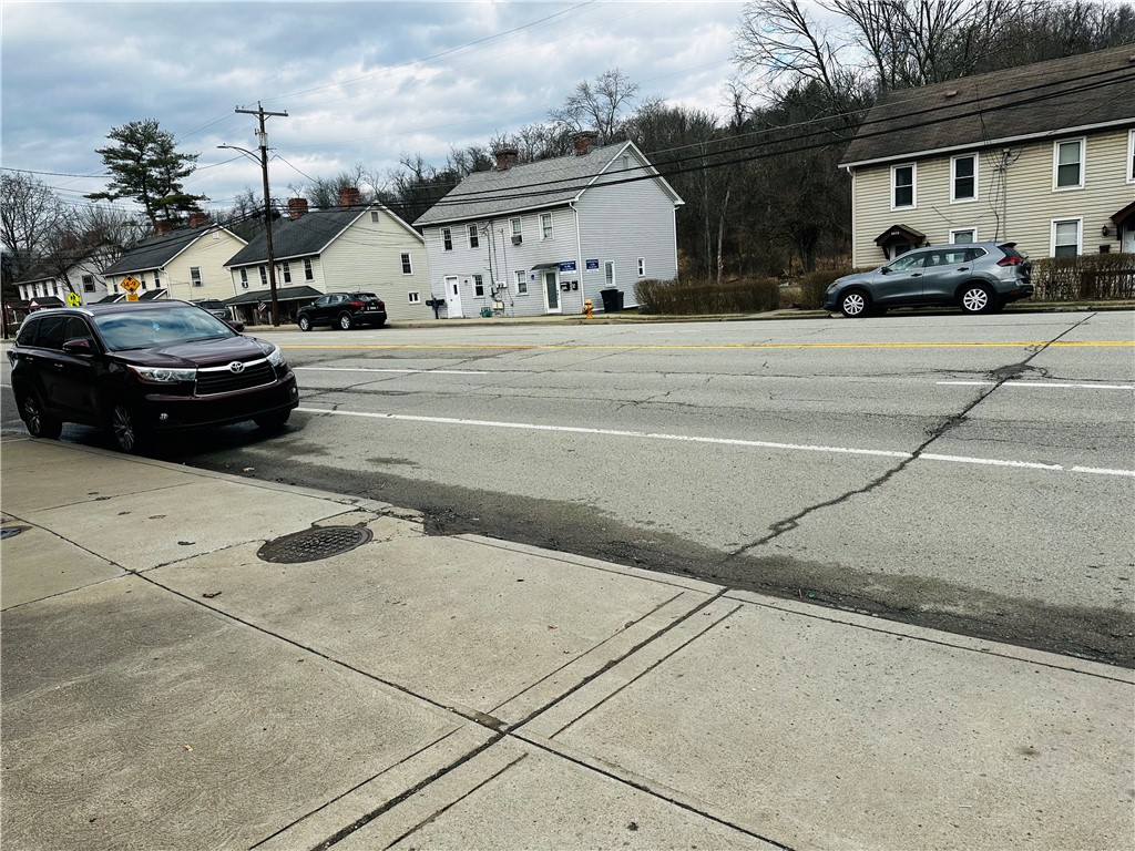 Brownsville Road, South Park, Pennsylvania image 15