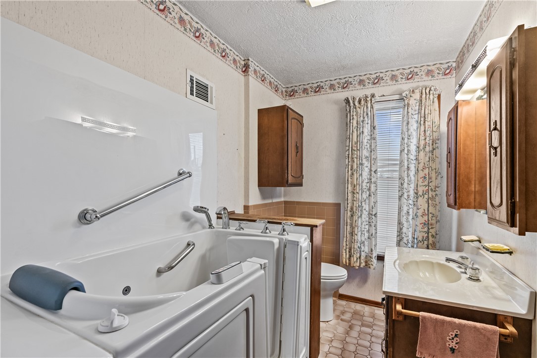 411 Archer Street St, McKeesport, Pennsylvania image 20