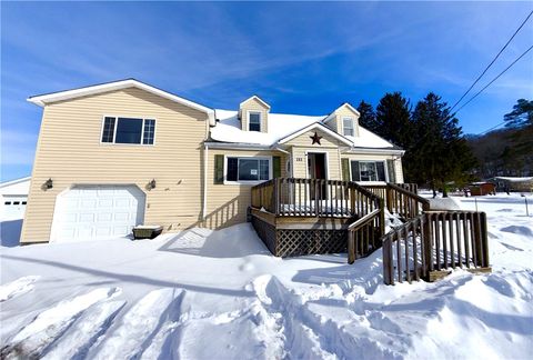 Photo of 283 Line St, Central City, PA 15926 (MLS # 1741502)