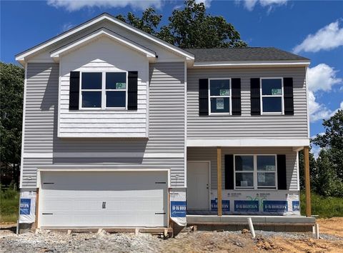 Photo of 356 Leslie Farms Dr, Evans City, PA 16033 (MLS # 1762962)