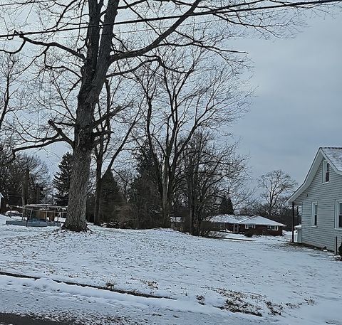 132 E Northview Ave New Castle PA 16105