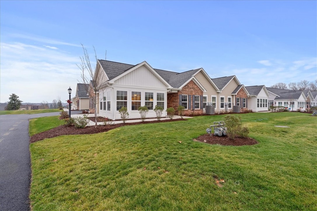 1111 Forest Oaks Drive Dr, Center Twp - BUT, Kentucky image 2