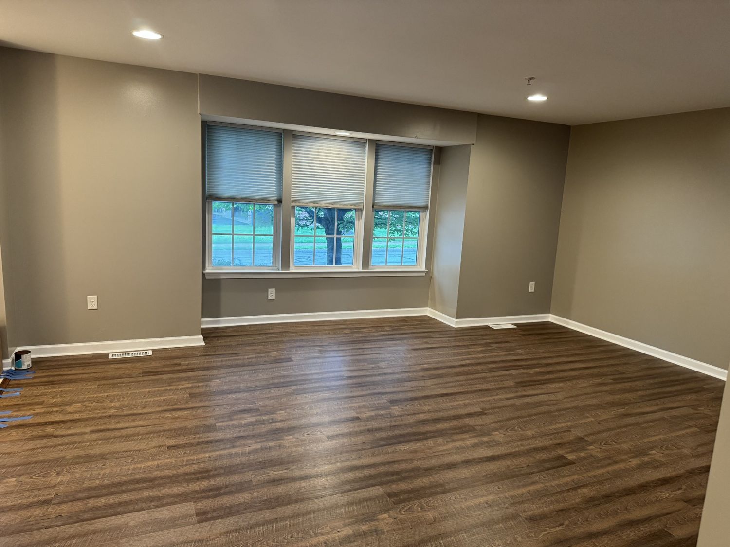 409 Fairgate Dr