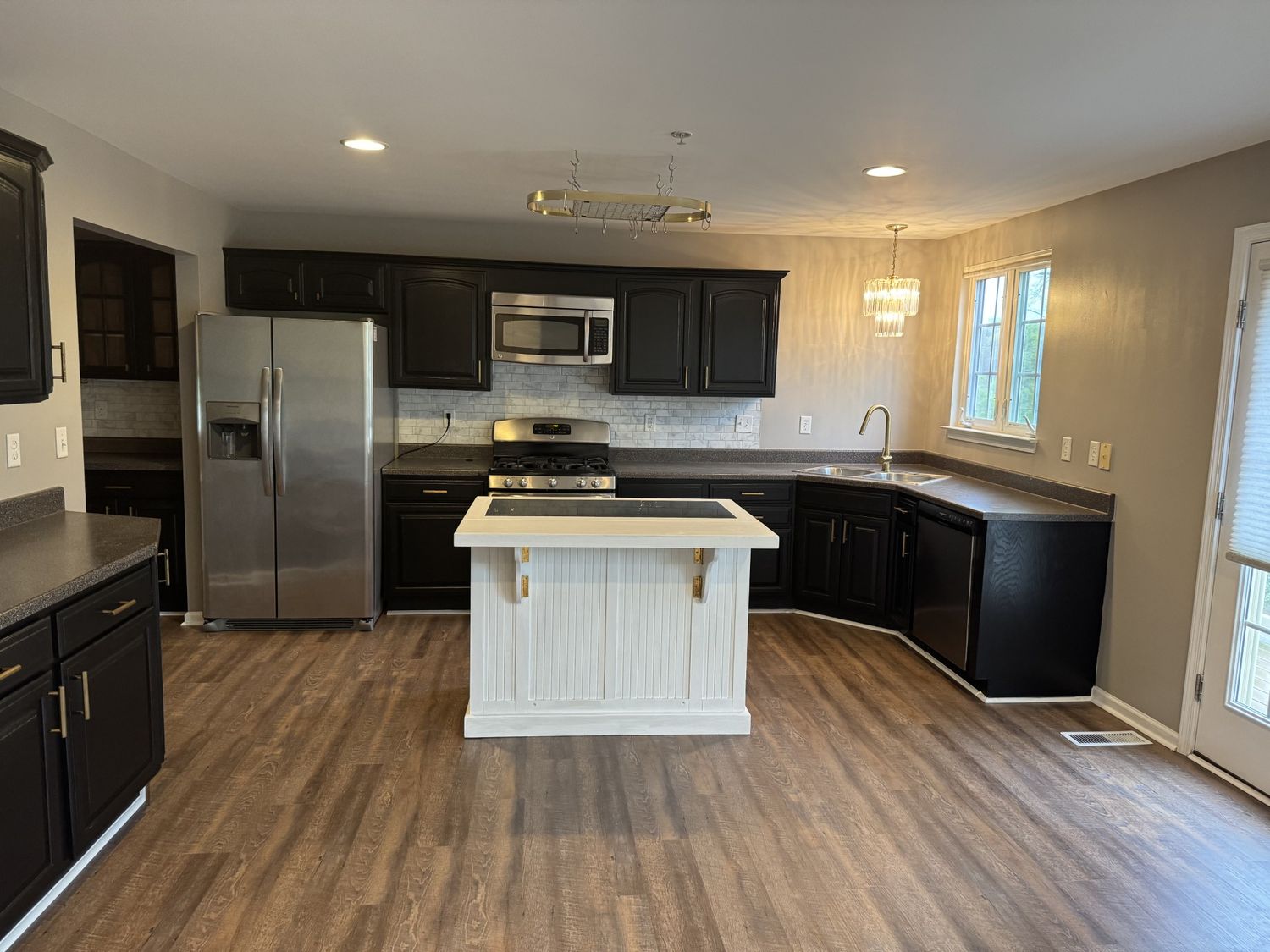 409 Fairgate Dr
