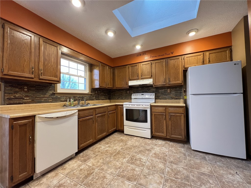 94 Dixon Blvd Blvd, South Union Twp, Pennsylvania image 9