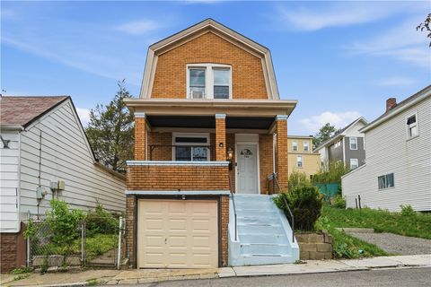 Photo of 735 Ceres Way, Pittsburgh, PA 15210 (MLS # 1752795)